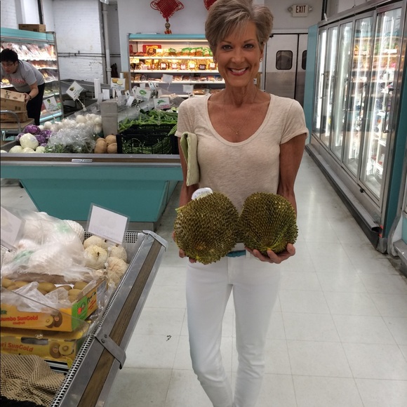 Meet your Posher, Kim - Picture 16 of 16